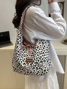 1pc Leopard & Plaid Pattern Polyester Large Capacity Reversible Tote Bag, Suitable For Casual Outings And Shopping In Autumn/Winter - Black and White - View 3