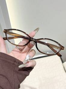 一副椭圆形经典个性化优雅精致透明眼镜，适合日常生活、办公阅读、看电视、玩游戏、打电话等各种场合，是女士的时尚配饰，适合所有脸型。 - 無色 - 查看 14