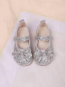 2025秋冬开学软皮休闲平底鞋，儿童秋季简约时尚一脚蹬平底鞋