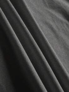 Women's Christian Faith Clothing - Psalm 91 Scripture T-Shirt "God Is My Refuge And Protector" - Soft Crew Neck Long Sleeve Top, Suitable For Daily And Special Occasions - Machine Washable Bible Scripture Shirt (Fast Shipping From Local Warehouse) 2025 - Xám - Xem 4