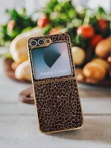 1pc Leopard Print Border Pattern Frosted Feel Folding Phone Case, Electroplated Folding Phone Case, Folding Screen Phone Case, Suitable For Samsung Z FLIP 3/4/5/6/7/Z FOLD 3/4/5/6/MOTO RAZR 40/40 ULTRA/50/50 ULTRA/60 ULTRA - màu đen - Xem 3