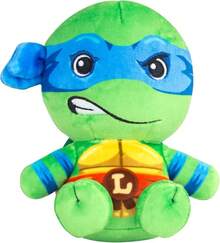 Kids Play Animal Figures - Leonardo - View 1