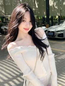 蕾丝拼布针织露肩长袖上衣，仿纽扣开合，性感优雅的女士毛衣，适合外出约会，秋冬 - 杏色 - 查看 3