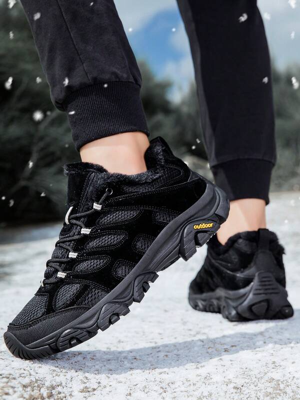 بوت ثلج نسائية شتوية مبطنة بالفرو مانعة للانزلاق ذات كعب منصة