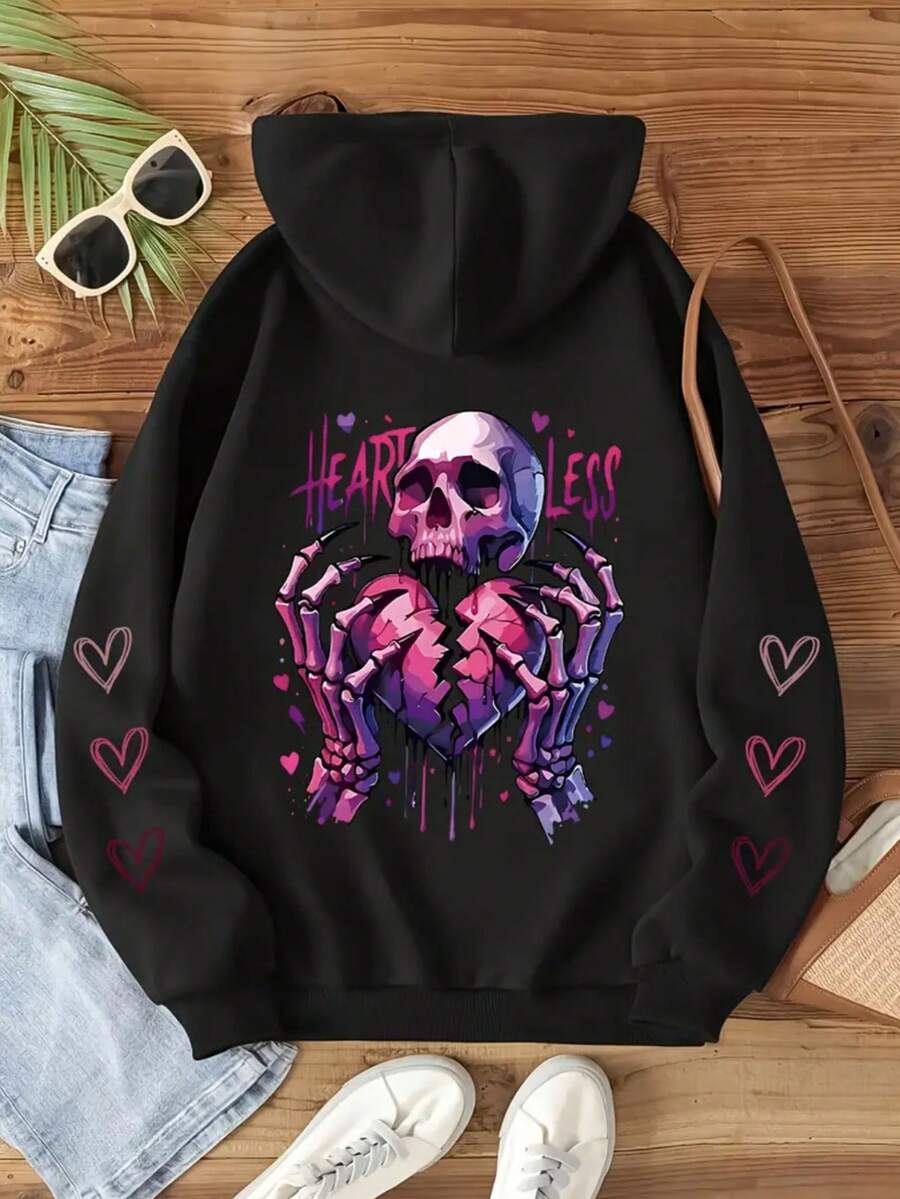Plus Size Heart Print Sweatshirt, Casual Long Sleeve Pullover With Pockets, Suitable For Autumn/Winter, Plus Size Women's Clothing, Suitable For Daily Wear, Outings, Parties, School, Music Festivals, Vacations, Commuting. Can Be Given As A Gift To Family, Boyfriend, Girlfriend, Friends, An Essential Sweatshirt For Girls In Winter. - Black - View 1