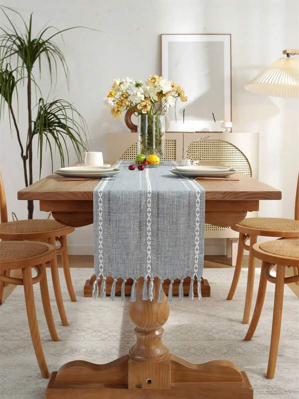 Nordischer geometrischer Jacquard rechteckiger Tischläufer, rosa Cut Out mit Quasten, vielseitig verwendbare Tischdecke für Essen, Tee, Feierlichkeiten, Geburtstagsfeiern, Tischdekoration