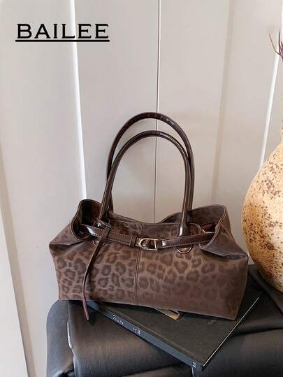 BAILEE Fashionable Large Capacity Y2K Style Maillard Retro Color Matching Leopard Print Pattern Frosted PU Leather Magnetic Shoulder Bag For Women White-Collar Workers Perfect For College&Work&Business&Commute&Outdoors&Travel&Outings&Office&Perfect For Work&Shopping&For Attending Dinner Parties&Fashion Events And Giving Gifts To Friends, New Fall Winter Tiger Print Bag For Women, New Fall Winter Cheetah Print Purse For Women , Office Bag , Leopard Cheetah Print