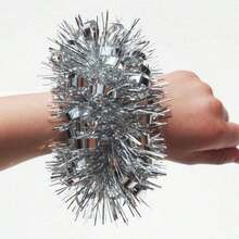 Team Sports & Dance Wrist Flower Performance Props Wristband, Cheerleading Pom Poms