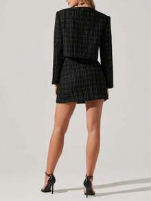 优雅女士粗花呢两件套裙套装，搭配圆领短夹克和迷你裙，纽扣细节，优雅黑色套装 - 黑色 - 查看 4