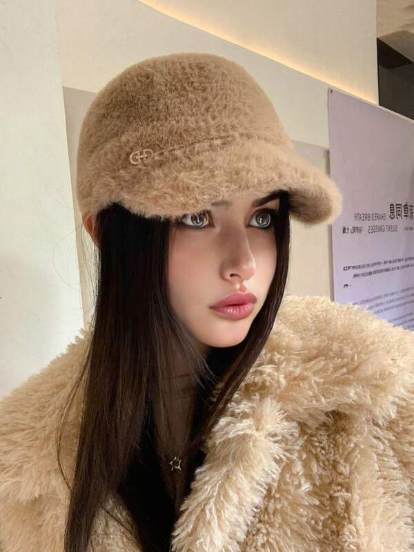 1pc Women Fluffy Baseball Cap, Wide Brim Warm Bucket Hat, Versatile Casual Wear, Suitable For Outdoor & Daily Use, Autumn/Winter