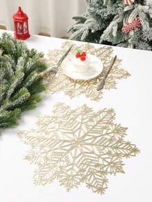 1pc Christmas Placemat, Gold Snowflake Shaped Pvc Placemat, Christmas Table Mats, Dinner Mat, Washable, Easy Clean, Wipe-Clean, Non-Slip, Heat-Resistant, Christmas Decorations For Home, Dining Table Decor, Merry Christmas Party Decoration Supplies, Home Decor, Room Decor, Christmas Kitchen Decor, Christmas Gifts, Xmas Party Decor, Christmas Decor, Birthdays, Weddings, 2026 New Year Decor
