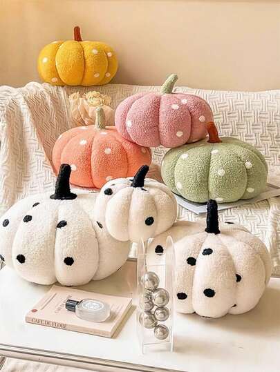 南瓜抱枕，南瓜装饰，南瓜毛绒抱枕，可爱柔软的南瓜造型抱枕，高品质趣味南瓜抱枕，适合秋收、节日装饰、可爱圣诞儿童礼物、家居装饰、圣诞装饰、房间装饰、圣诞家居装饰
