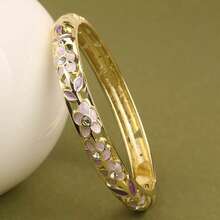 Enamel Bracelet With Hollow Leaf & 3 Floral Rhinestone Inlaid, Slim Openable Vintage Style Jewelry For Women (Batch Color May Vary Slightly Due To Handpainted Crafting)