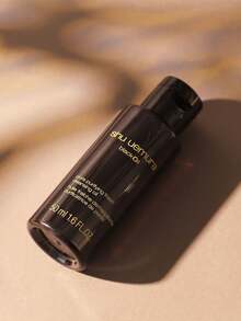 Shu Uemura 迷你尺寸] 黑米潔顏油 50ml / 6小時長效清新，適合油性與混合肌膚 / 黑米成分，平衡肌膚油脂 / 日本竹炭成分，長效清新 / 沖洗後肌膚感覺透氣舒適 - BLACK OIL 50ml - 查看 3