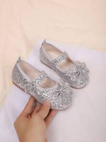 2025秋冬开学软皮休闲平底鞋，儿童秋季简约时尚一脚蹬平底鞋