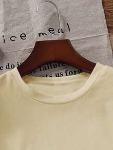 Black Cat Playing Keyboard Under Moon 180g Milk Silk Double Grinding Women's T-Shirt,Comfortable,Suitable,Casual Versatile Tops, Street Wear, Daily Outfits, Free Shipping - 杏色 - 查看 7