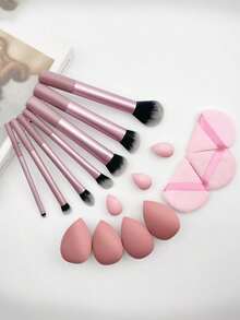 17pcs Professional Makeup Brush Set, Mixed Makeup Beauty Tools,Makeup Sponge Set,Including 7 Makeup Brushes ,4 Makeup Eggs, Makeup Sponge Suitable For Liquid Makeup, Makeup Mixer Tool, 3 Triangle Sponges For Loose Powder Setting, Soft Triangle Puff Suitable For Loose Powder, 3 Mini Makeup Sponge