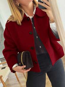 这款复古优雅的女士夹克采用欧美风格和宽松版型法式设计，时尚休闲，是一款百搭的女士长袖单排扣羊毛短外套 - 紅色 - 查看 1