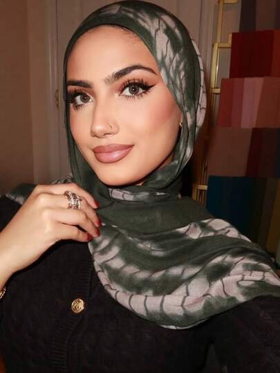 1件装女士波西米亚风水彩印花头巾，防晒围巾，优雅多功能披肩，适合日常佩戴，也可作连衣裙头饰。