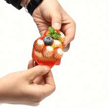 12/24 件硅胶心形可重复使用烘焙杯 - 不粘纸杯蛋糕衬垫，非常适合情人节烘焙、松饼和甜点装饰