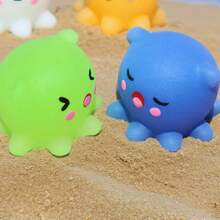 Juguete apretable de mini familia de pulpos de alta calidad, suave y esponjoso, de serie TPR, color y estilo aleatorios enviados