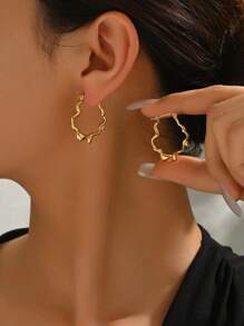 1 Pair Stainless Steel Unique Twist Design Hoop Earrings, Fashionable For All Occasions - Yellow Gold - View 1