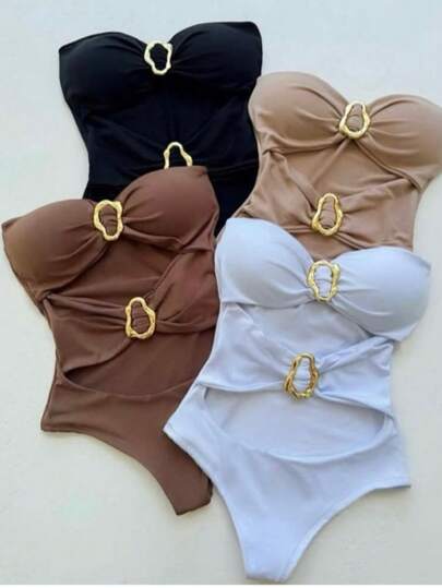 Maiô Tomara que Caia com Recortes e Detalhe em Argola"