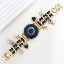 1 件优雅金属表带，带吊坠，兼容三星 Galaxy Watch 7/6/5/4/Active2 Classic（40/44 毫米）、Watch 5 Pro（45 毫米）、Watch 4 Classic（42/46 毫米）、Watch 3（41 毫米）、Watch Active（40 毫米）、Watch 42 毫米链式表带，适合所有 20 毫米宽的智能手表带，配有可调节金属扣（仅限表带） - 彩色 - 查看 12