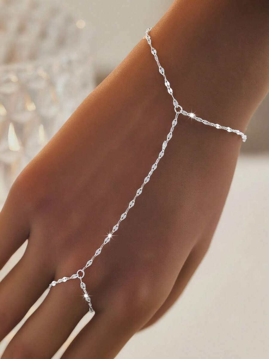 1pc Minimalist Fashion Metal Lip Shaped Chain Linked Finger Ring Bracelet - Silver - View 1