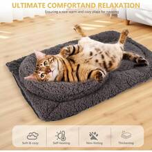 Tapete de cama para gatos autocalentable con almohada en forma de U, 22 x 18 pulgadas, suave y gruesa camaérmica para gatos, almohadilla de retención de calor lavable aáquina para - 1 - Ver 3