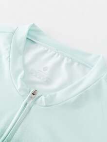 HISERWA Maillot de ciclismo verde menta de manga corta para hombres, con cremallera YKK, de tela elástica, transpirable y de secado rápido, con protección UV, adecuado para carreras y ciclismo profesional al aire libre