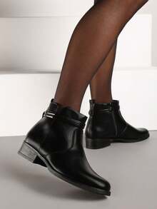 Botas de tobillo de ante sintético suave - Botas casuales de mujer para otoño/invierno - Negro - Ver 1