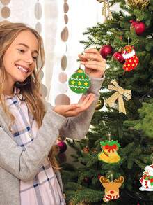 10 piezas/paquete, Decoraciones navideñas de madera, Copos de nieve de madera, Alce, Árbol de amor de muñeco de nieve, Decoraciones para el árbol de Navidad, Decoraciones para fiestas navideñas, Decoración del hogar para vacaciones | Navidad vintage | Artesanía exquisita, Decoraciones navideñas (incluye cuerda) - Multicolor - Ver 2