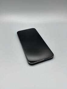 Ein super realistisch aussehendes Handymodell, aber dies ist kein echtes Telefon, es hat keine nutzbaren Telefonfunktionen, geeignet für Heimdekoration, Filmrequisiten, üblicherweise als Streich-Geschenke für Familie und Freunde, Aprilscherz-Requisiten