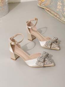 新款时尚女士尖头婚礼高跟鞋，镂空粗跟水钻蝴蝶结一脚蹬休闲舒适鞋