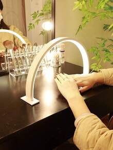 1个白色/粉色新月形美甲灯，USB按钮插头桌面灯，适用于美甲填充照明、梳妆台、手工书桌、床头柜等。 - 彩色 - 查看 5
