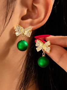 1 Pair Of Faux Pearl Studded Earrings With A Niche Design Sense, Light Luxury Christmas European And American Style Earrings, Bridal Earrings, Suitable For Wedding, New Year, And Party Wear (Without Card)