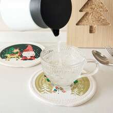 3pcs/Set Round Christmas Print Heat Insulation Pad Series, Cotton Rope Woven With Ribbon Packaging, Thick, Flexible, Multi-Purpose Insulation Pad For Cups, Bowls, Pots, Ideal For Christmas Gifts (Diameter: 7.09inch/18cm)