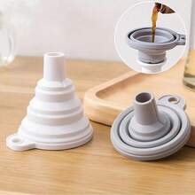 1pc Car Engine Oil Funnel, Car Universal Silicone Liquid Funnel, Foldable Portable Car Oil Change Funnel, Telescopic Long Neck Liquid Funnel