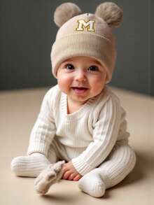 1Pc A-Z Letter Knit Newborn Baby Hat Kids Beanie Cap For Boys Girls Infant Accessories Children Hats Elastic 0-3Y Toddler Girl Boy Hat Birthday Gift For Winter Spring