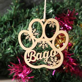 1pc Custom Pets Christmas Tree Baubles Christmas Tree Decor Personalized Ornament Laser Cut Pets Names Christmas Custom Gift Tags Pets Name Decor, Custom Pet Supplies, Suitable For People Who Keep Small Dogs, Personalized Name Ornament With Paw Shape And Snowflake Element, Wooden Ornament For Trees, Decor, Hanging Accessories Ornaments Memorial Decoration, Custom Ornament