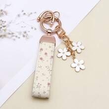 1 pieza Pulsera pintada de moda con elegante colgante, 1 pieza Llavero, Adecuado para colgar en la puerta del coche, bolso, llaves, Hecho de material de aleación, ¡Se ve genial en cualquier cosa, práctico y elegante!