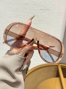 1-4 piezas Gafas de mujer con marco completo de plástico con estampado de guepardo, lentes tintadas, diseño popular con estilo Ins, mezcla perfecta de borde moderno y encanto vintage, accesorios de moda para fotos en la calle, atuendos para salir, vacaciones y viajes