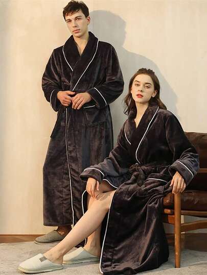 1PC Winter-Spring Thick Version Men's And Women's Bathrobe, Solid Color Simple Long Style With Pockets, Suitable As Halloween/Valentine's Day Gifts,Thickened,Flannelette,FlannelWarm Winter Decora