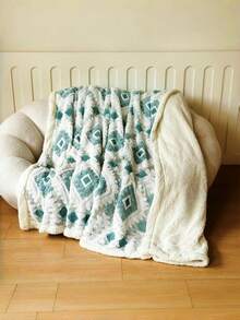 1 szt. Miękki i ciepły pluszowy koc w romby, wielofunkcyjny koc odpowiedni do łóżka, sofy, podróży, biura, sypialni, wystroju domu, na każdą porę roku, idealny prezent na Halloween, dla przyjaciół i rodziny - Niebieski - Zobacz 4