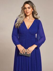 EVERPRETTY Plus Size Elegant Deep V-Neck Long Sleeve Blue Formal Evening Gown, Suitable For Weddings, Galas, Autumn/Winter/Spring - Royal Blue - View 6