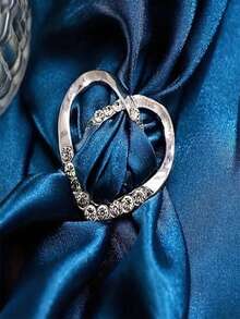 1pc Metal Clothing Knotted Buckle, Waist Corner Buckle, One-Piece Skirt Shirt T-Shirt Scarf Waist Buckle, Women'S Clothing Accessories, Gift For Friends