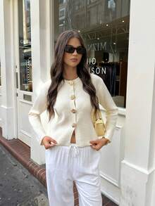 Áo khoác cardigan dệt kim tay dài cổ tròn mới của FOR BEAUTY, màu trơn, tối giản, thời trang, thanh lịch, thích hợp cho các buổi hẹn hò. - Màu be - Xem 2