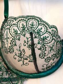 Women's Two Pieces Green Lace Floral Lace Hem Sexy Lingerie Set, Adjustable Shoulder Straps Semi Transparent Mesh Daily Bra And Thong, Suitable For Women's Holiday Evening Dresses - 綠色 - 查看 3