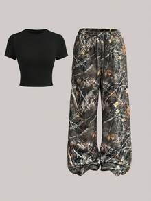 2 pièces Ensemble t-shirt à manches courtes noir avec imprimé de branche et pantalon de jogging moulant pour femmes, style de rue cool, hip hop, danse, moto, décontracté, mode, vêtements de sport